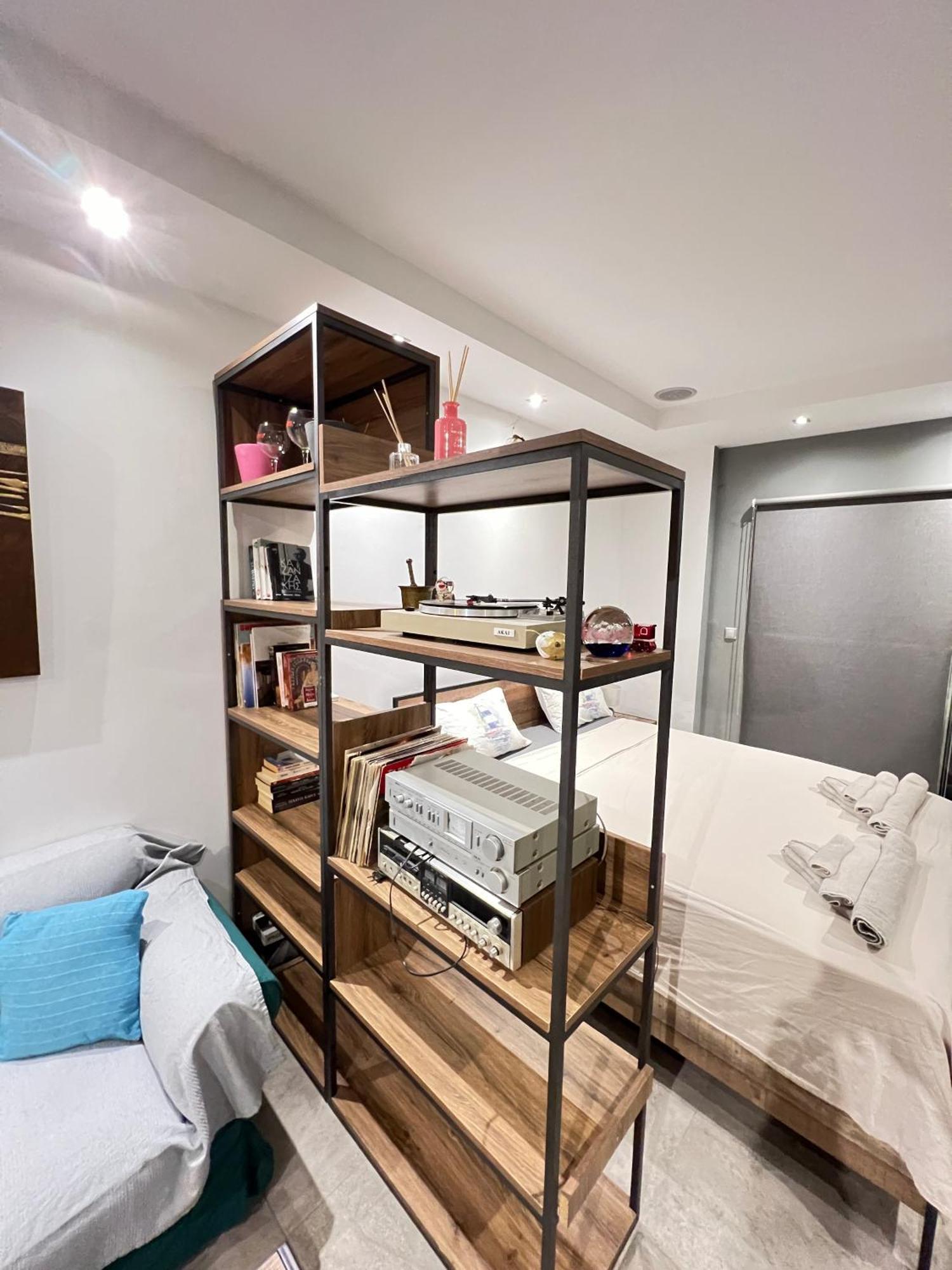 Modern Apartment In The Heart Of The City 亚历山德鲁波利斯 外观 照片