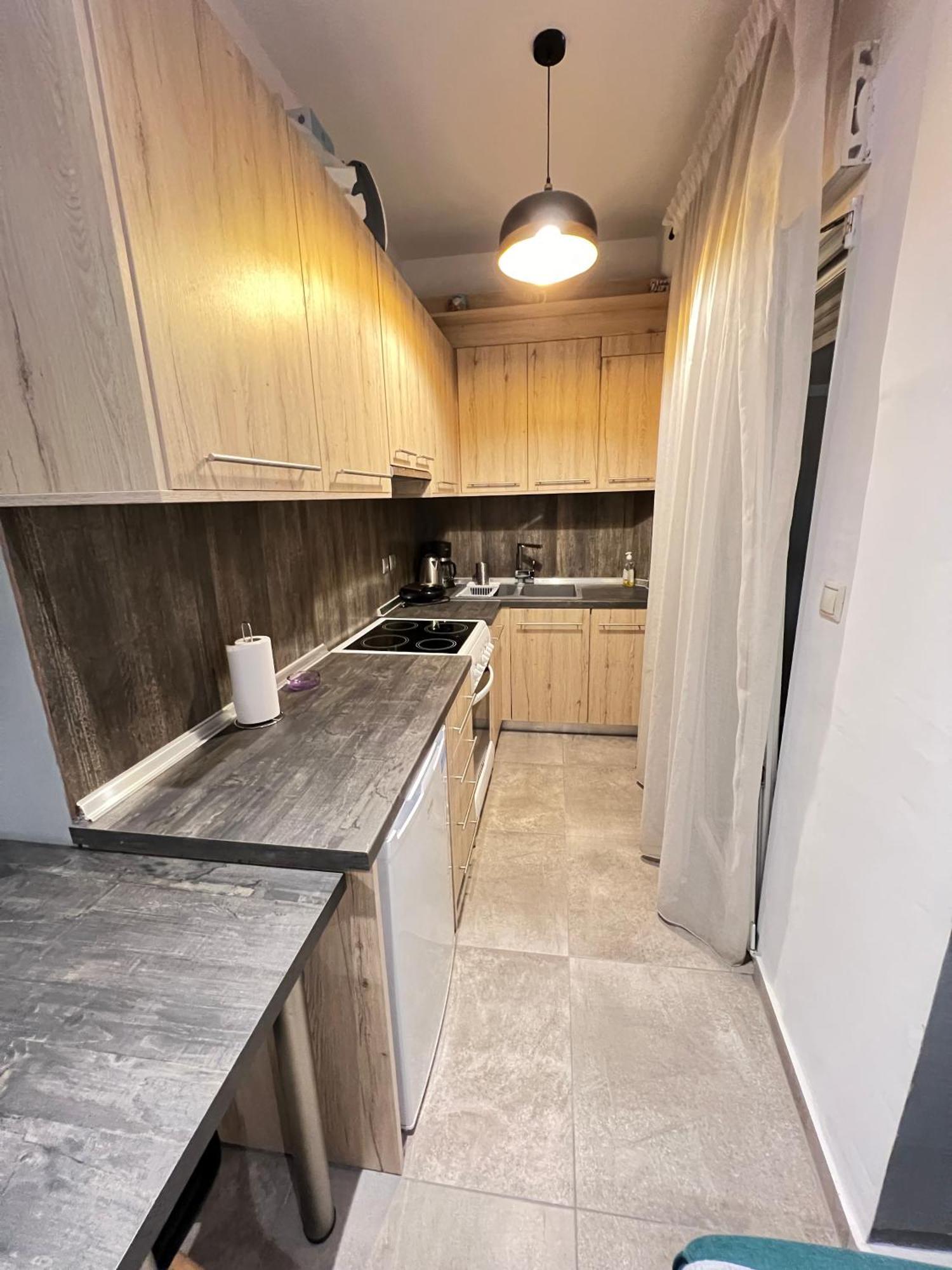 Modern Apartment In The Heart Of The City 亚历山德鲁波利斯 外观 照片